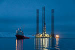 Energy Exerter ankommer Kirkenes <br> Jack-up rig Energy Exerter arriving Kirkenes