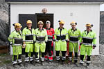 Arbeidere foran kontrollrommet til grovknuseren <br> Workers in front of Primary chrusher control room